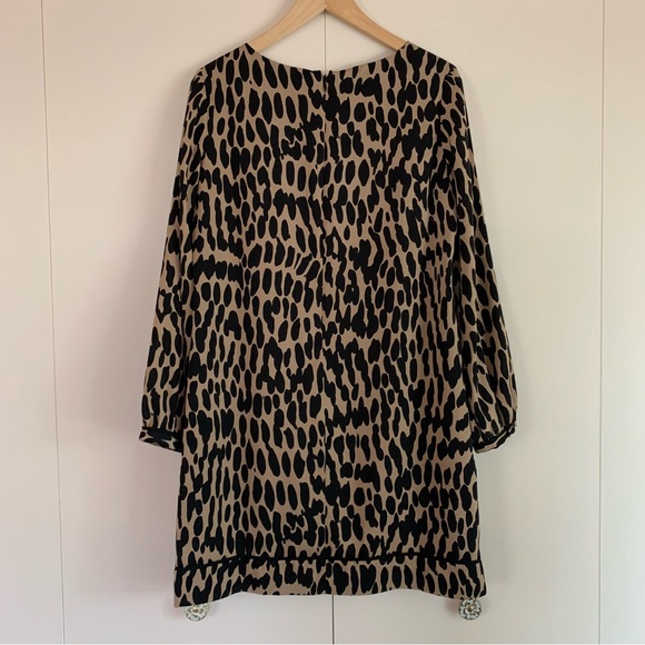 Ann Taylor LOFT Long Sleeve Satin Animal Print Shift Dress Sz 6 - Picture 6 of 11